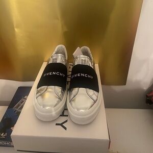 Givenchy men sneakers